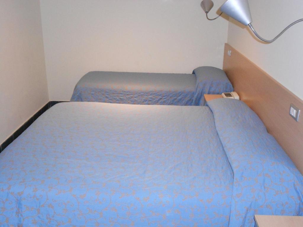 Hotel Tenda Rossa مارينا دي كارّارا الغرفة الصورة