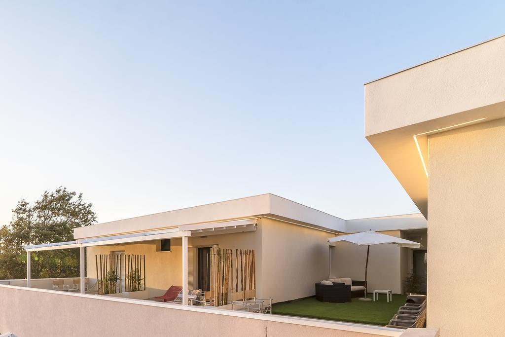 Hotel Tenda Rossa مارينا دي كارّارا المظهر الخارجي الصورة